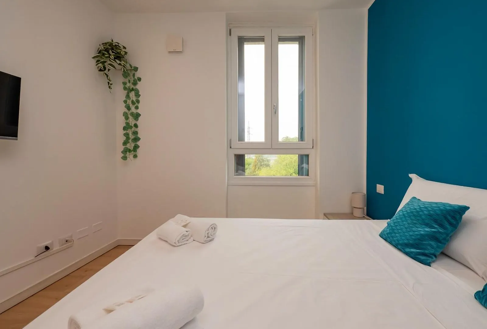 I Host Apartment - Rogoredo 49 Милан Италия
